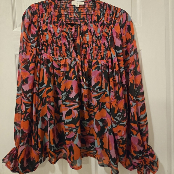 Entro Vibrant Patterned Top - Picture 4 of 11